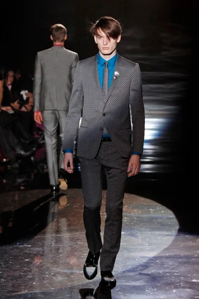 Look 6